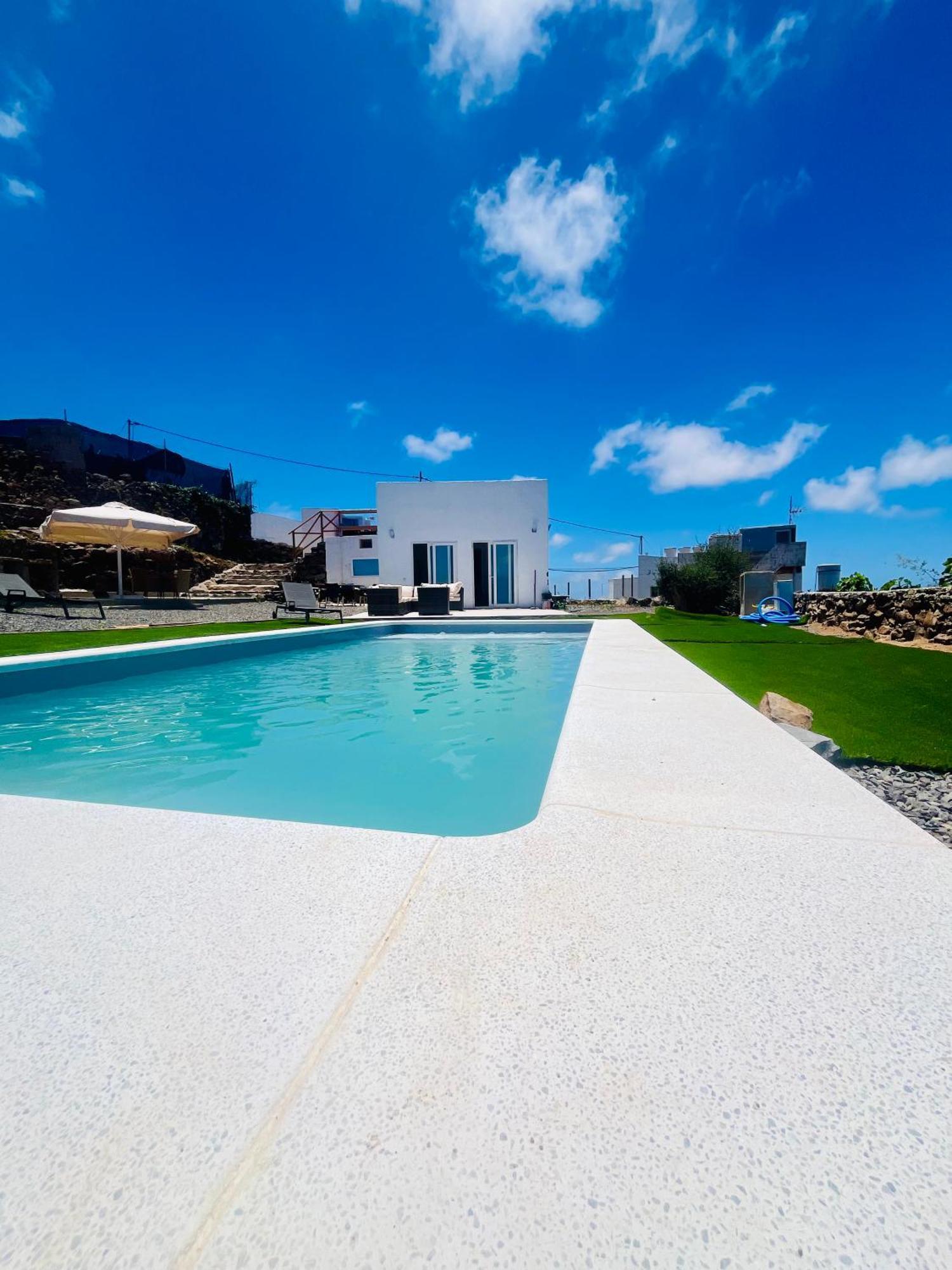 Villa Alegria Gran Canaria Piscina Climatizada Лас Палмас де Гран Канария Екстериор снимка